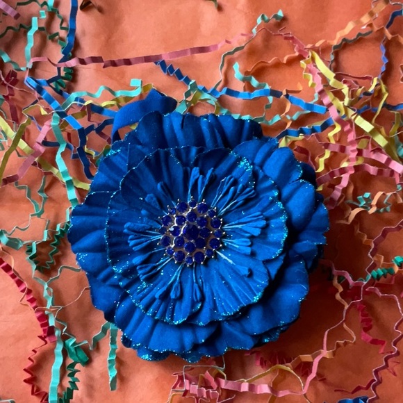 💙 TIEKS BLUE FLOWER 💙 NWOT 💙 - Picture 8 of 16